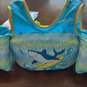 Speedo Kids Shark puddle jumper float swim vest child/infant